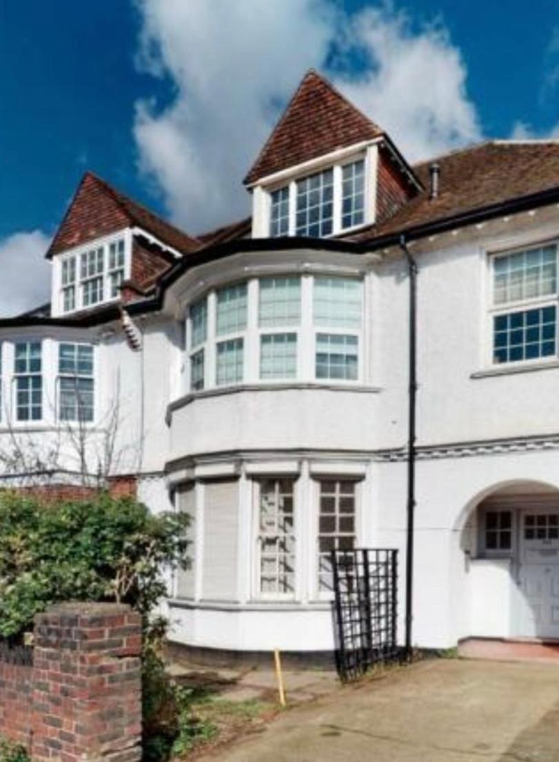 Spacious & Charming Garden Flat -Zone 2- Great For Central London Access ภายนอก รูปภาพ